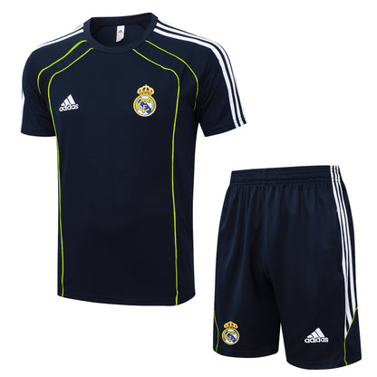 Conjunto chándal Real Madrid (corto)