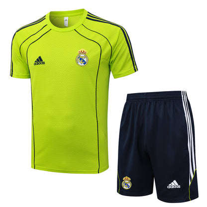 Conjunto chándal Real Madrid (corto)