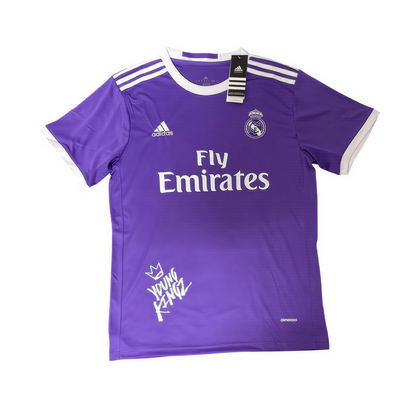 Camiseta Real Madrid x Myke Towers