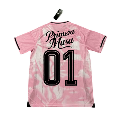 Camiseta Real Madrid x Omar Courtz
