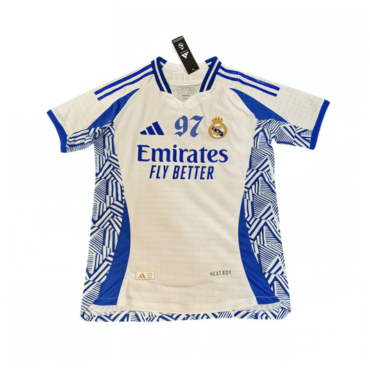 Camiseta Real Madrid x Omar Courtz