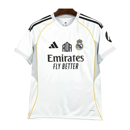 Camiseta Real Madrid x ROA